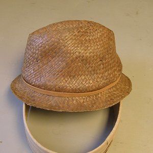 New brown woven straw Medium hat a Paul Fredrick Edtion Fedora